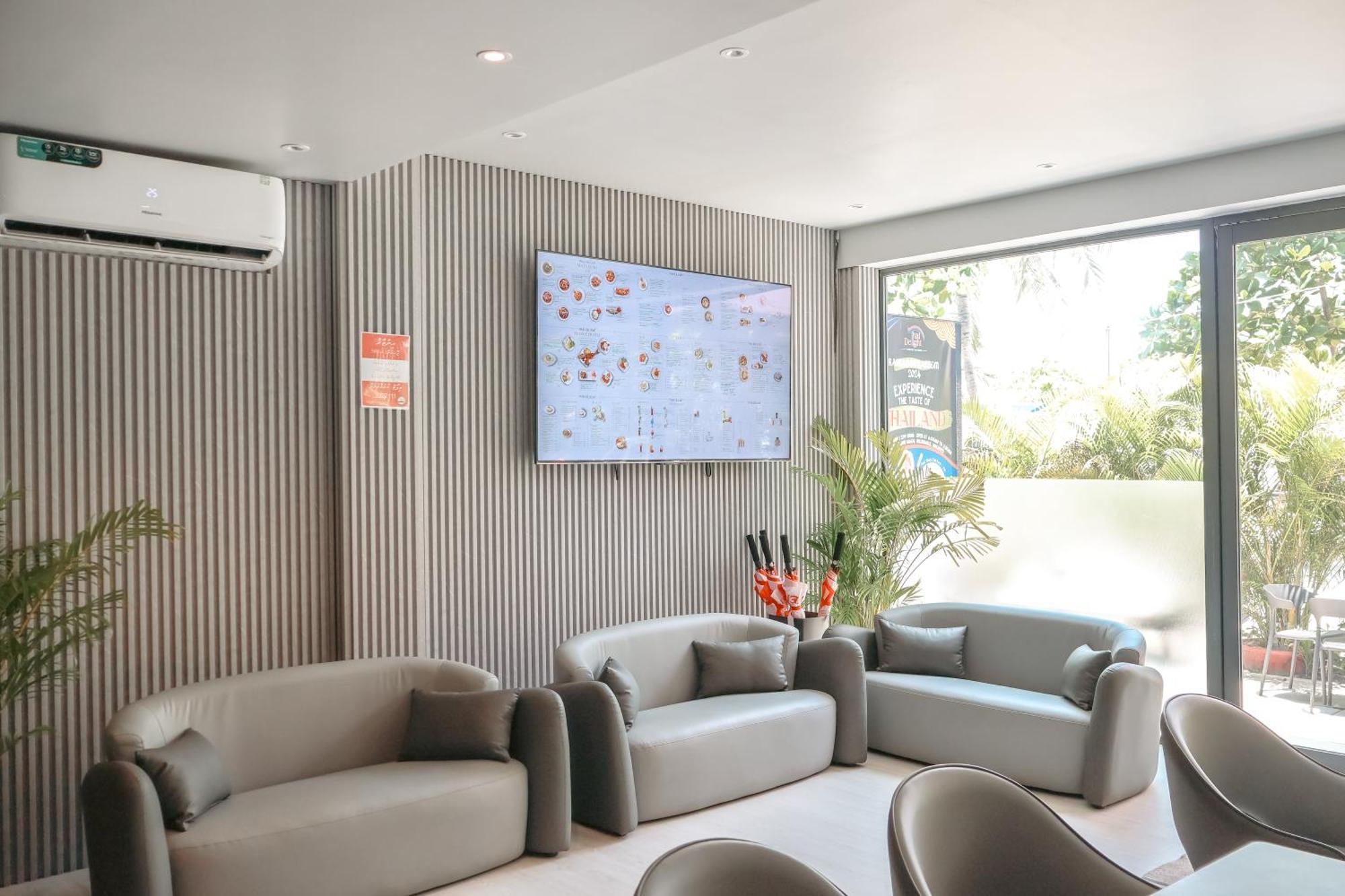 Starry Beach Inn Male Bagian luar foto