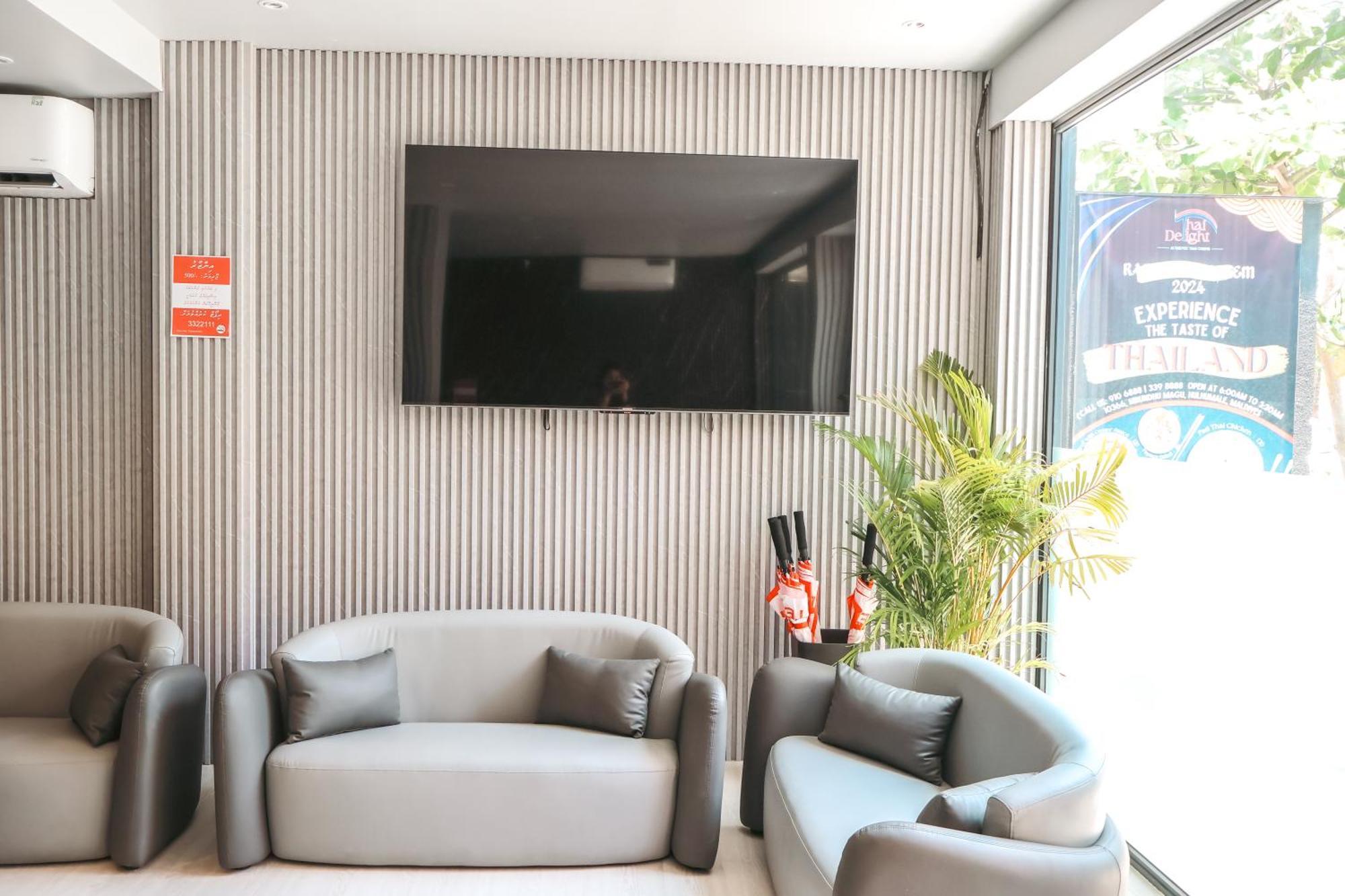 Starry Beach Inn Male Bagian luar foto