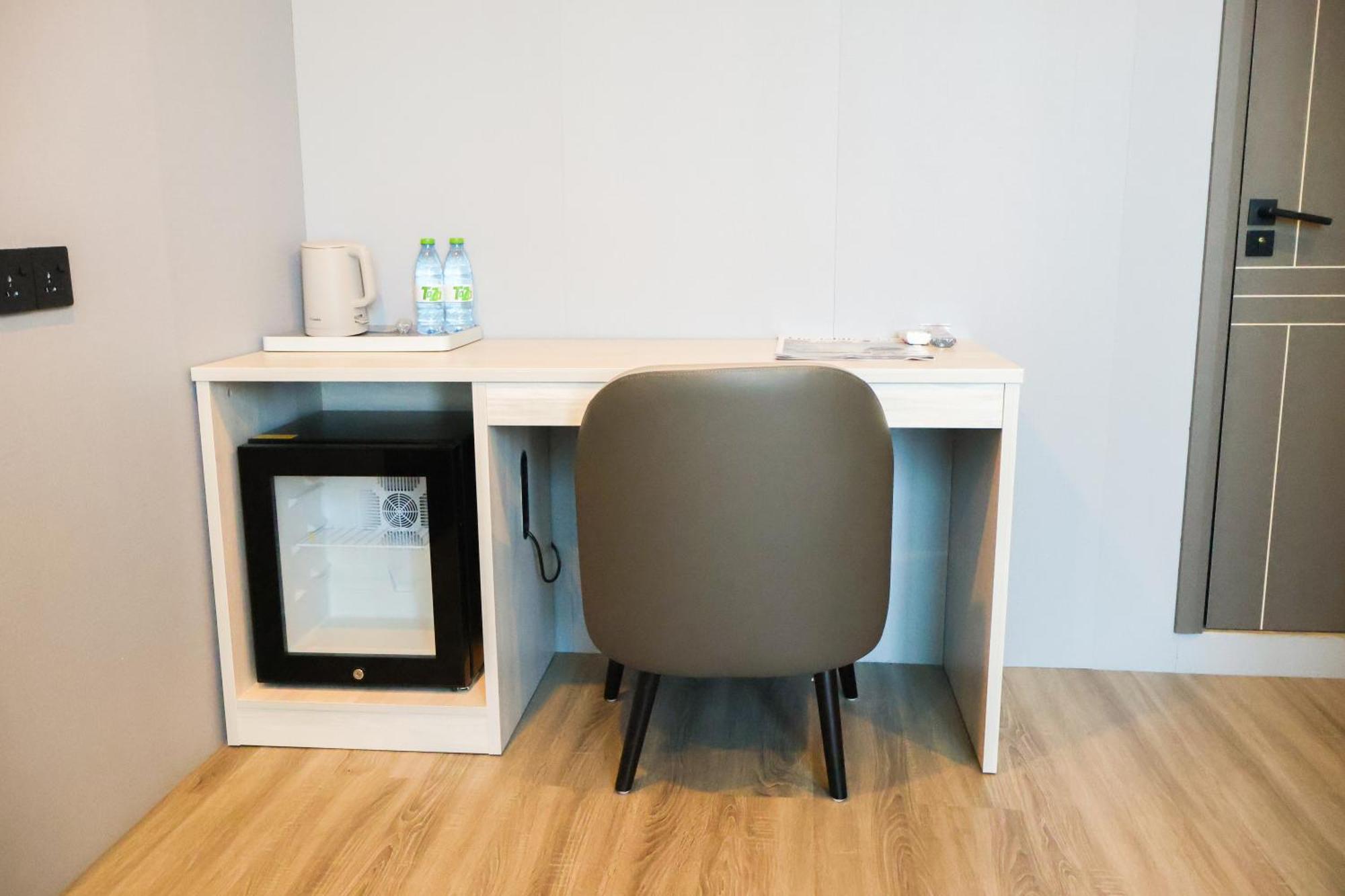 Starry Beach Inn Male Bagian luar foto