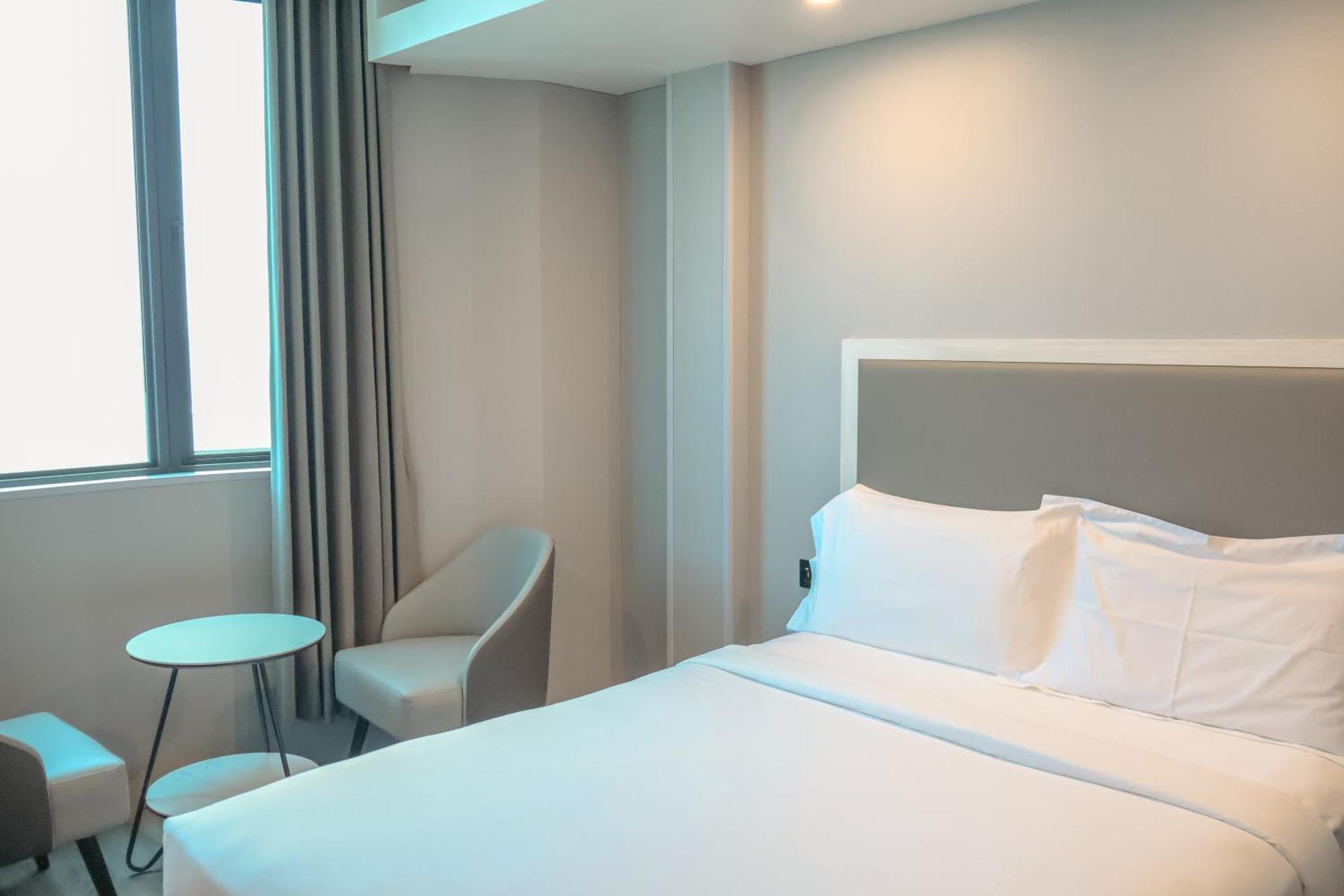 Starry Beach Inn Male Bagian luar foto