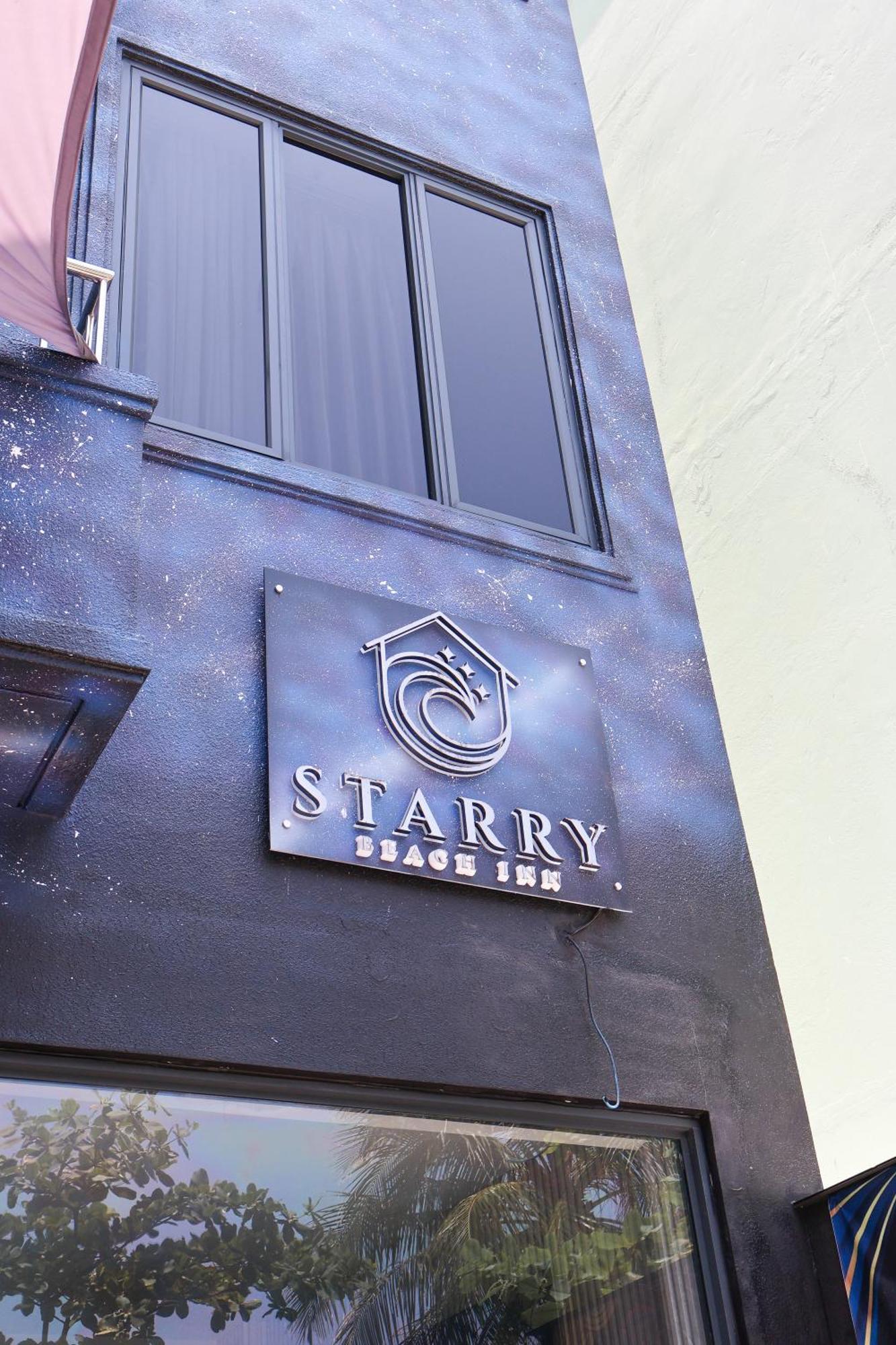 Starry Beach Inn Male Bagian luar foto