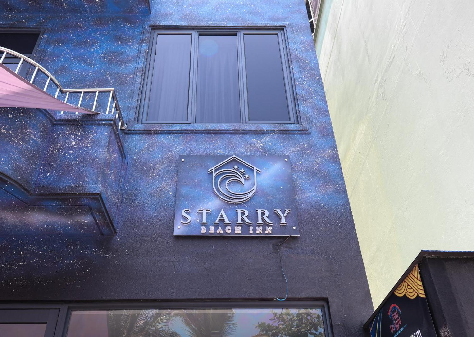 Starry Beach Inn Male Bagian luar foto