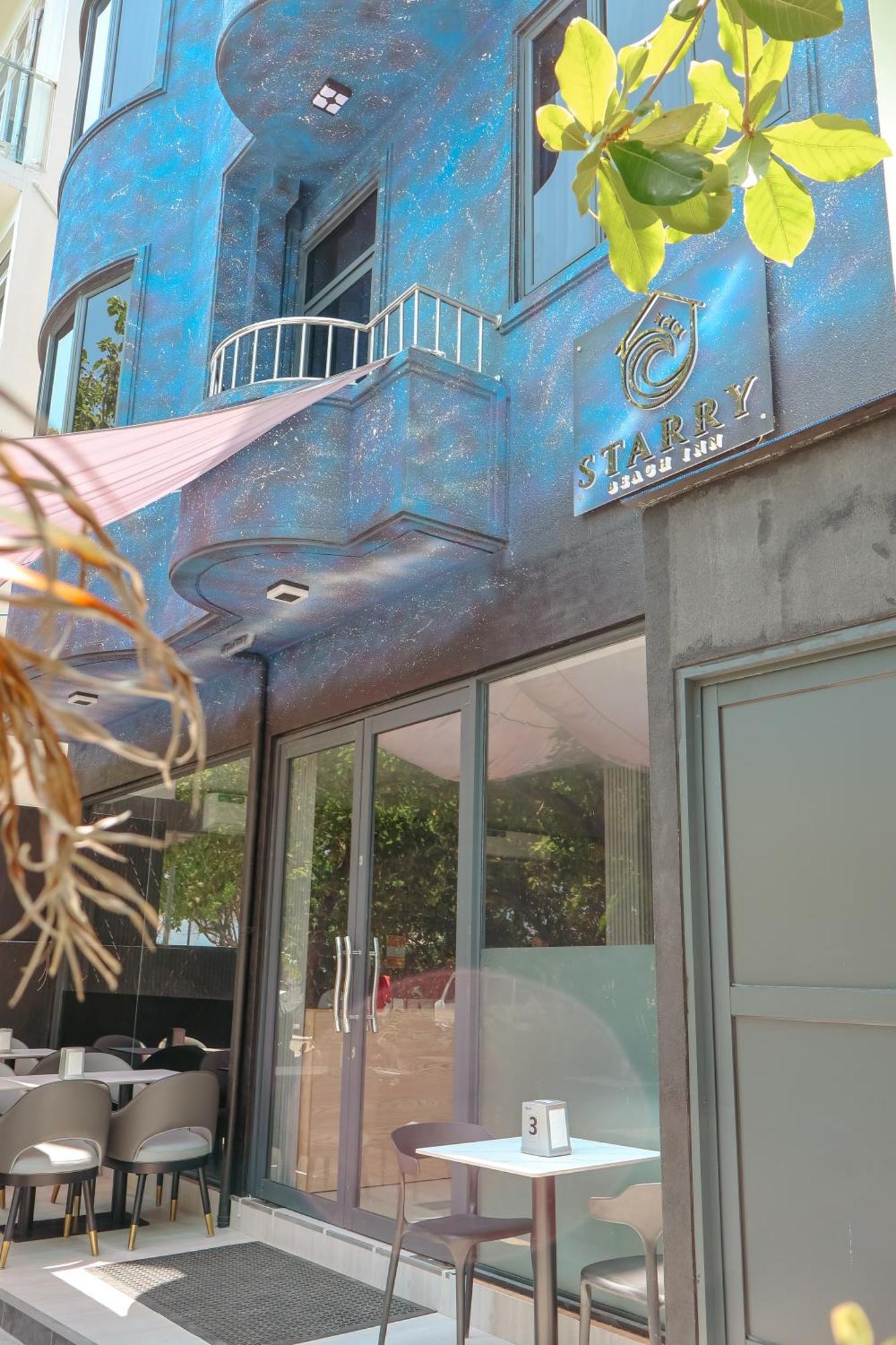 Starry Beach Inn Male Bagian luar foto