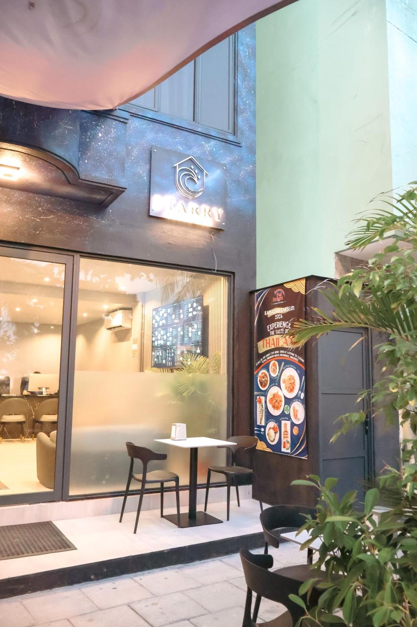 Starry Beach Inn Male Bagian luar foto