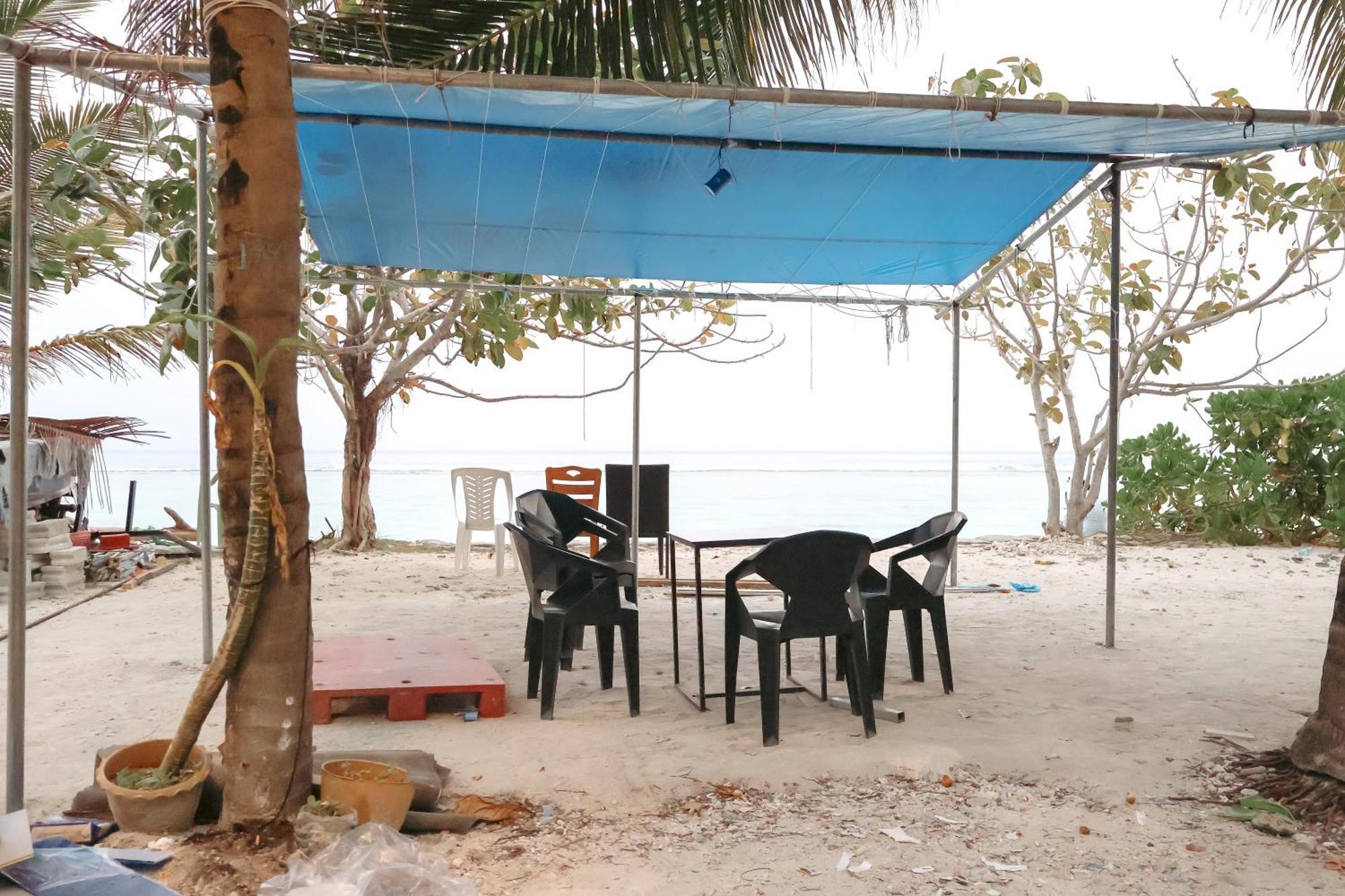 Starry Beach Inn Male Bagian luar foto